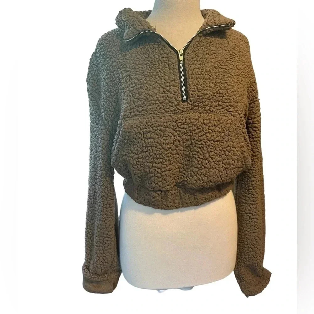 Brown Sherpa Zaful teddy Cropped pullover Size M 3/4 zip sweater womens crop top